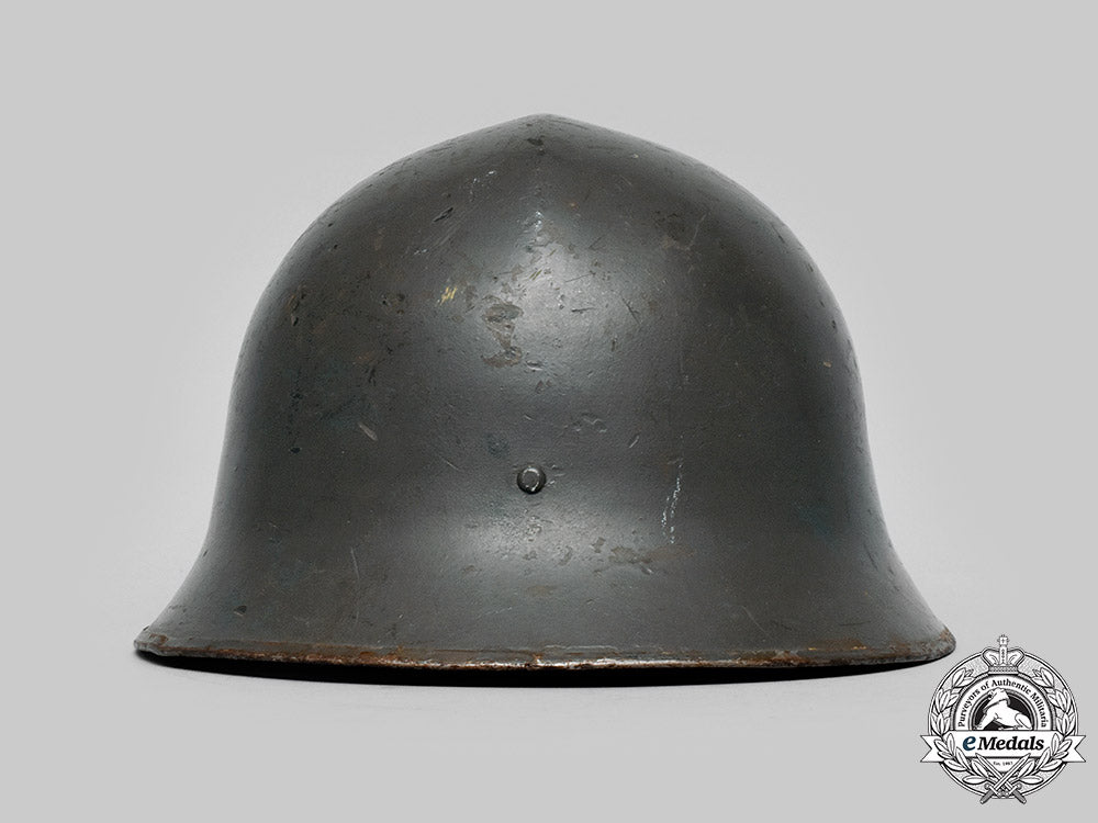 sweden,_kingdom._an_m21_helmet_m19_21397