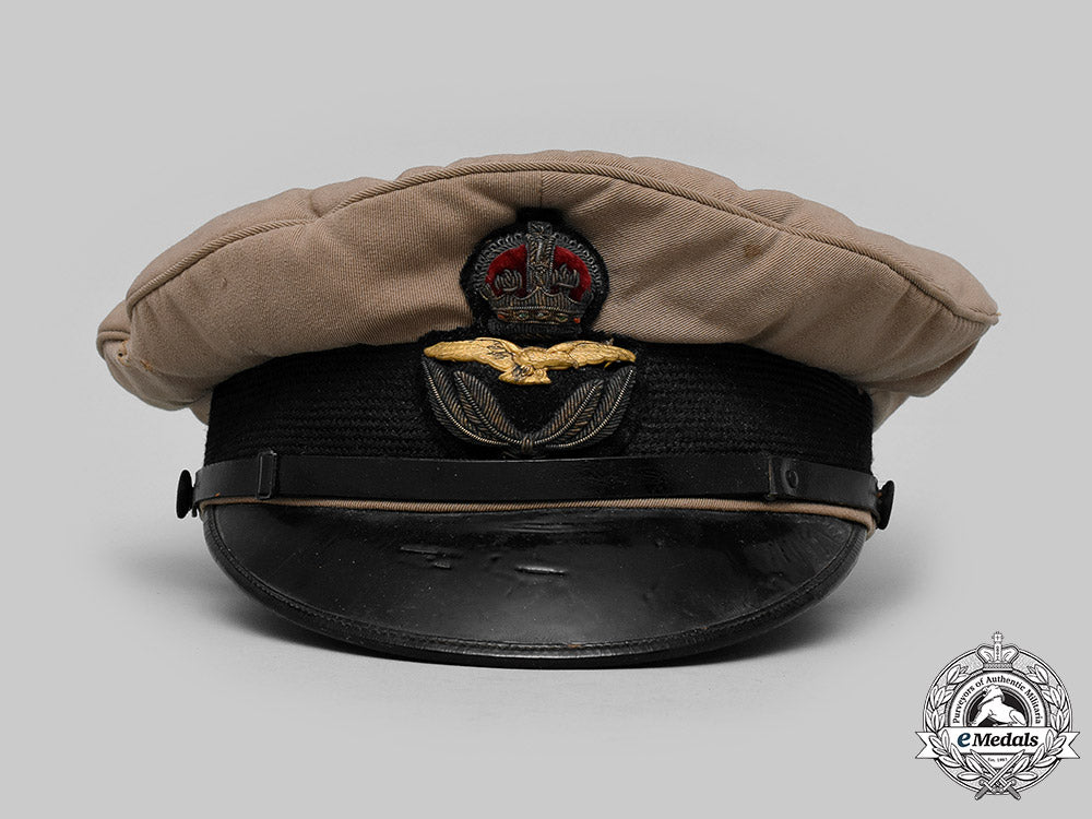 united_kingdom._a_royal_air_force_first_pattern_cap,_attributed_to2_nd_lieutenant_robert_hunter_byrom_m19_21468