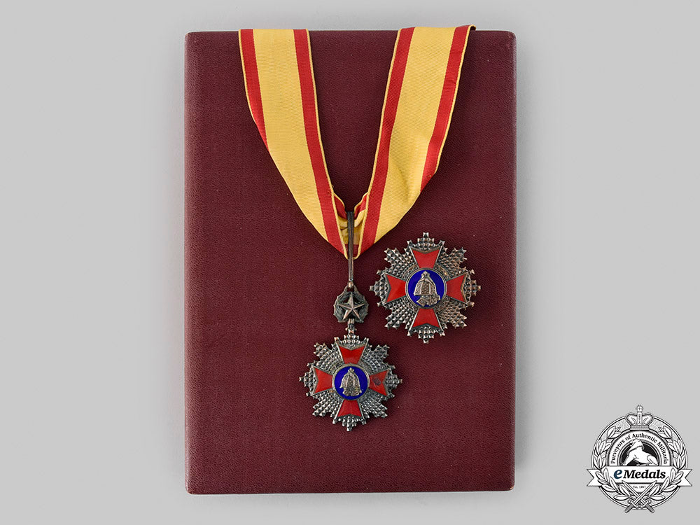 south_korea,_republic._an_order_of_military_merit,_ii_class(_eulji),_c.1963_m19_21669