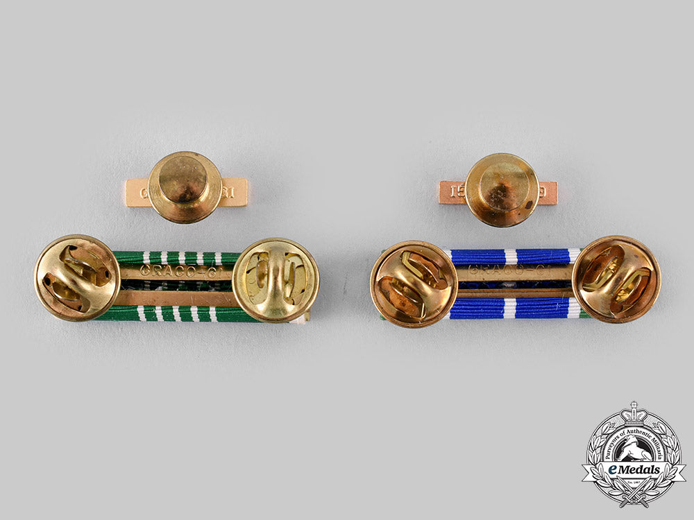 united_states._two_army_medals_in_case_m19_21725