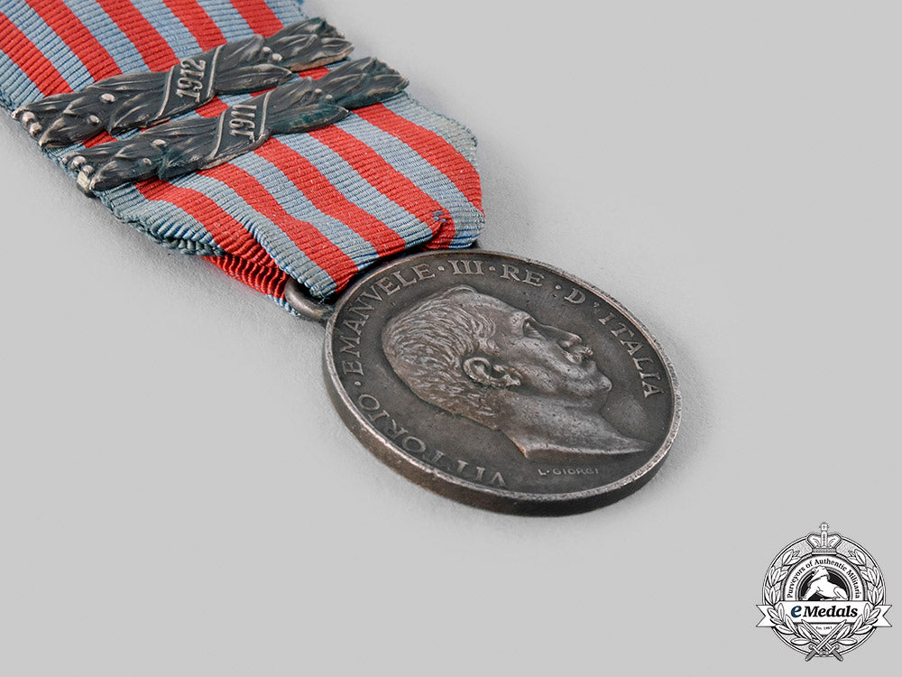 italy,_kingdom._a_medal_for_the_italian-_turkish_war,_by_l._giorgi,_c.1912_m19_21828