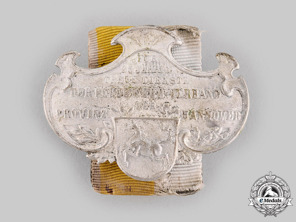 germany,_imperial._a_province_of_hannover_twenty-_five_year_loyalty_service_with_the_fire_brigade_badge,_c.1910_m19_21884