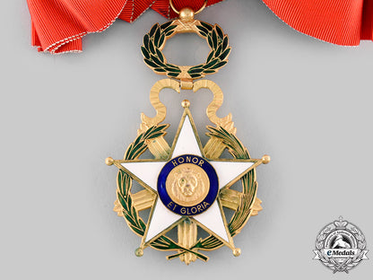paraguay,_republic._a_national_order_of_merit,_grand_cross_with_case,_by_rejala,_c.1970_m19_21917_1