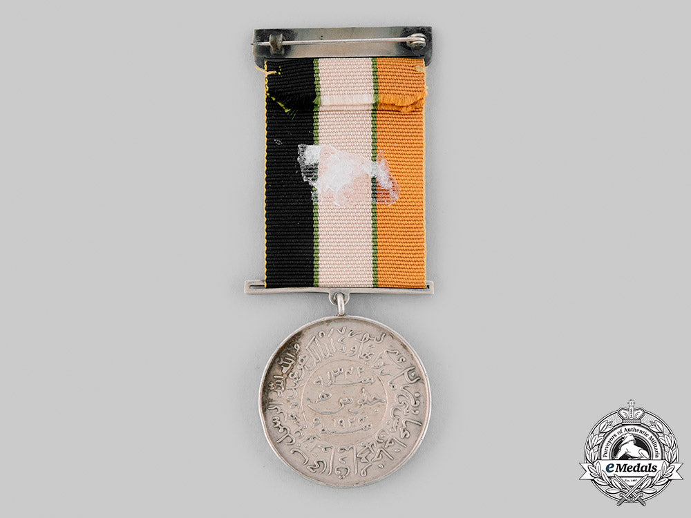 india,_bahawalpur._sadiq_muhammad_khan_v_installation_medal1924,_ii_class_silver_grade,_named_m19_21931