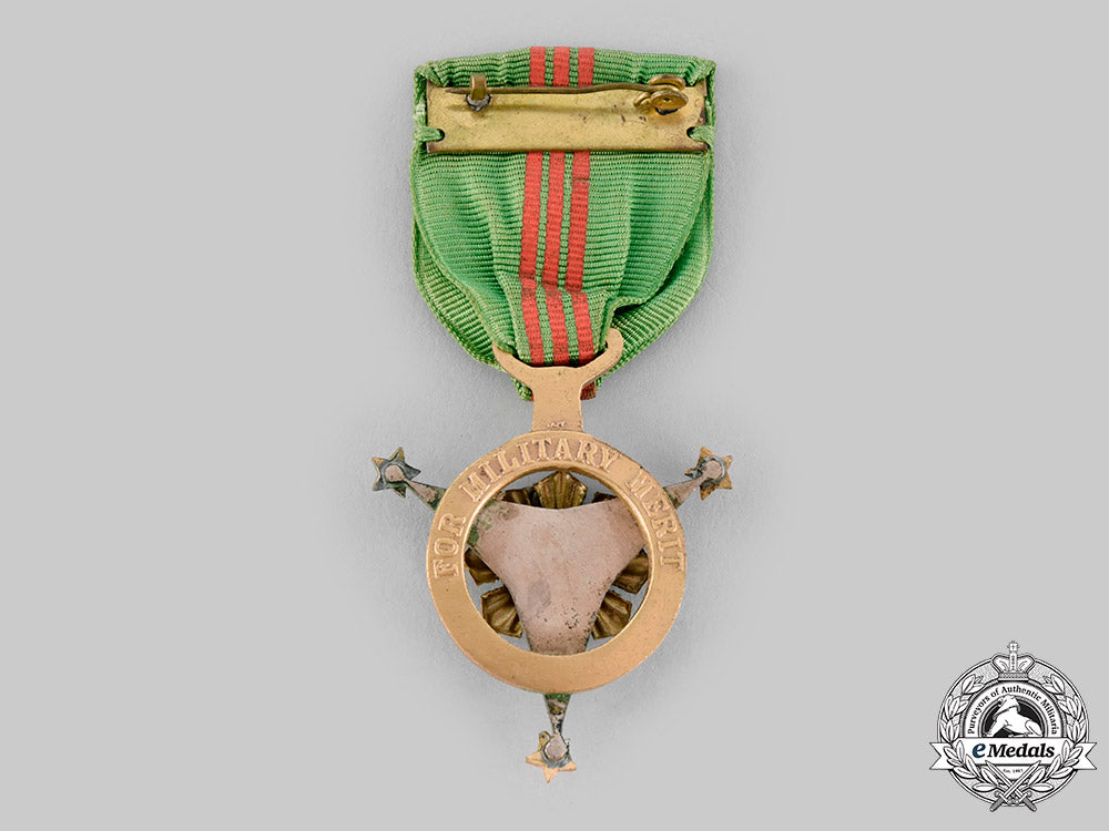 philippines,_republic._a_military_merit_medal,_c.1970_m19_21967