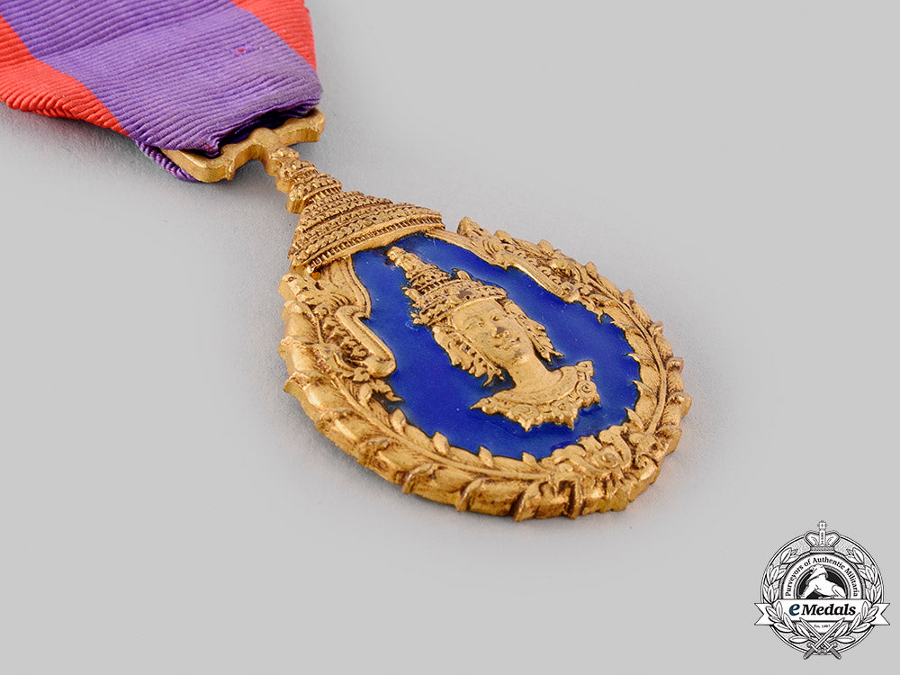 laos,_kingdom._a_medal_for_excellence_in_education,_iii_class_knight,_c.1960_m19_21978