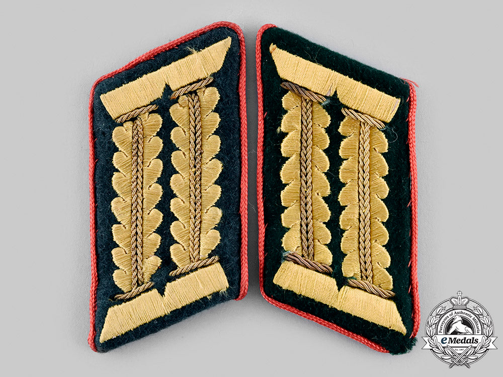germany,_heer._a_set_of_administration_officer’s_collar_tabs_m19_22119