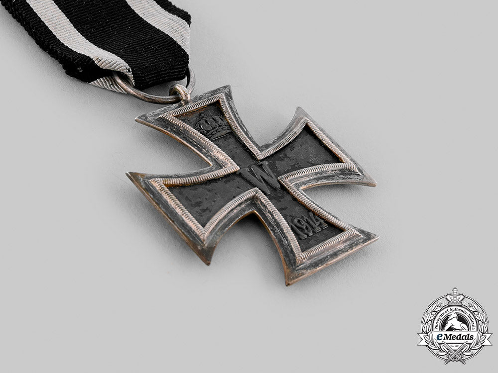 germany,_imperial._a_lot_of_medals_and_decorations_m19_22194