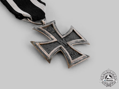 germany,_imperial._a_lot_of_medals_and_decorations_m19_22194