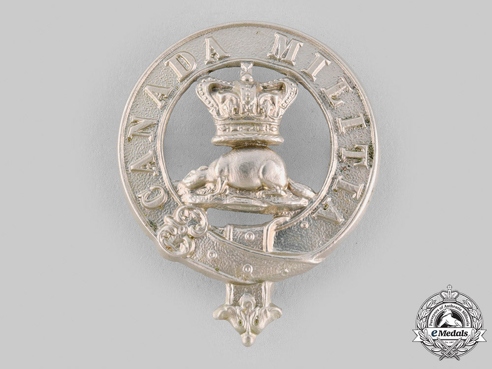 canada,_dominion._a_militia_officer's_glengarry_badge_c.1860_m19_22544