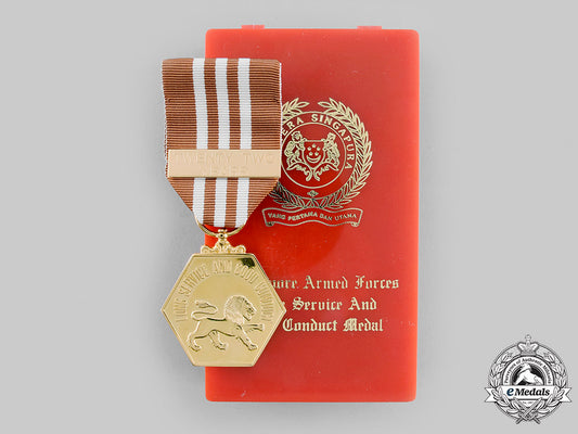 singapore,_republic._an_armed_forces_long_service_and_good_conduct_medal_m19_22791_1