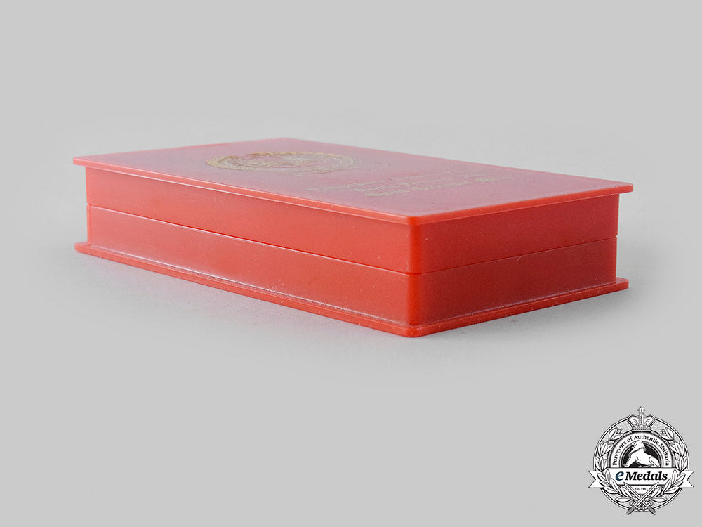 singapore,_republic._an_armed_forces_long_service_and_good_conduct_medal_m19_22796_1