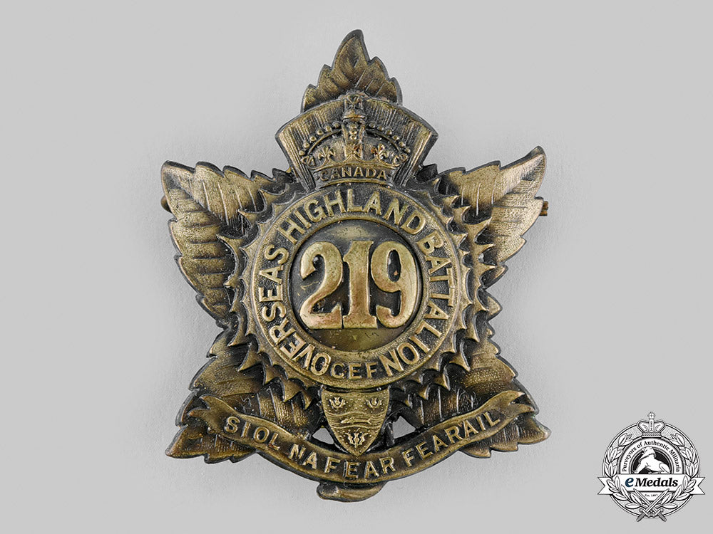 canada,_cef._a219_th_infantry_battalion"_nova_scotia_highlanders"_glengarry_badge,_c.1916_m19_23123