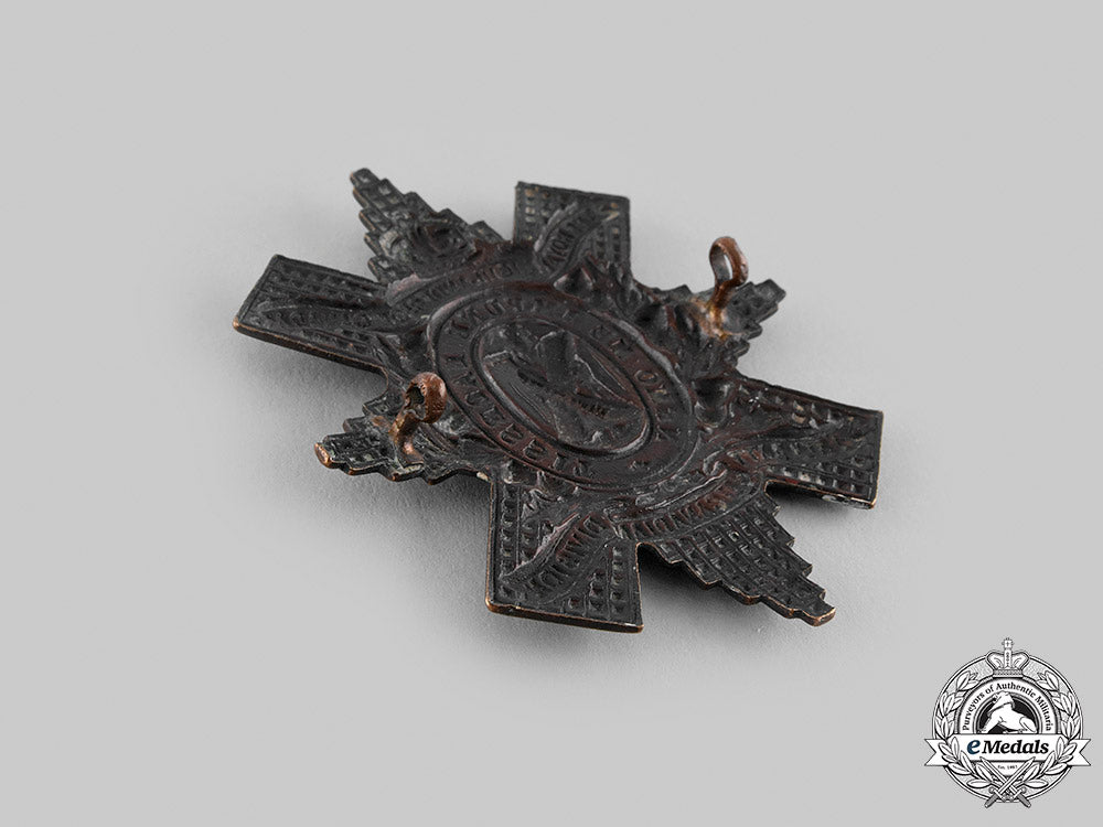 canada,_cef._a13_th_infantry_battalion"_royal_highlanders_of_canada"_glengarry_badge,_by_tiptaft,_c.1914_m19_23134