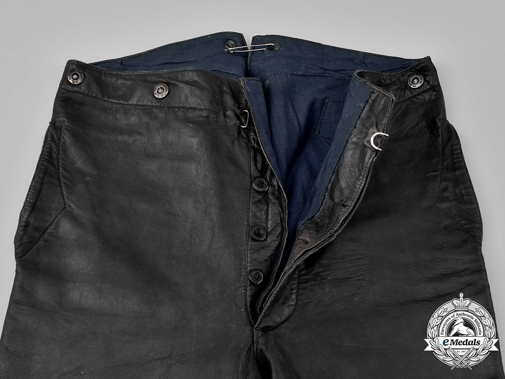 germany,_kriegsmarine._an_engine_personnel_leather_uniform_m19_2340
