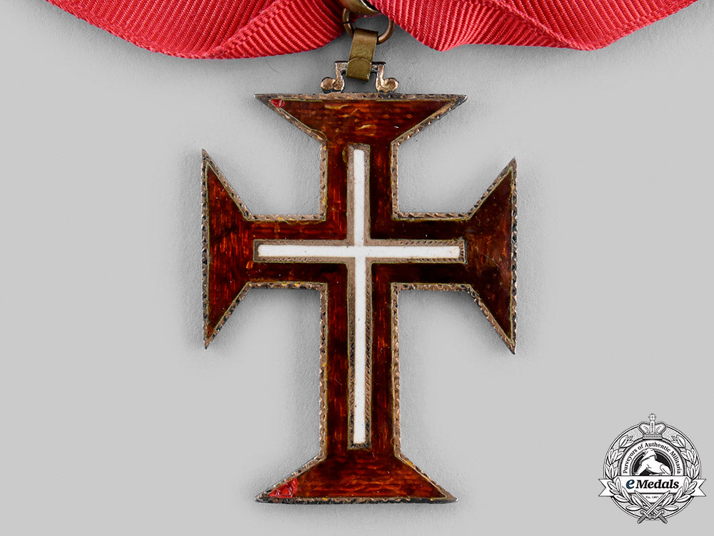 portugal,_kingdom._a_military_order_of_christ,_grand_officer,_by_frederico_da_costa,_c.1910_m19_23464_3_1