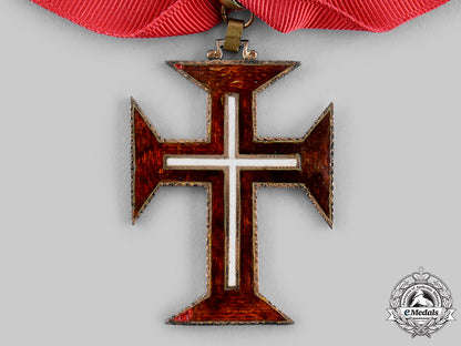 portugal,_kingdom._a_military_order_of_christ,_grand_officer,_by_frederico_da_costa,_c.1910_m19_23464_3_1