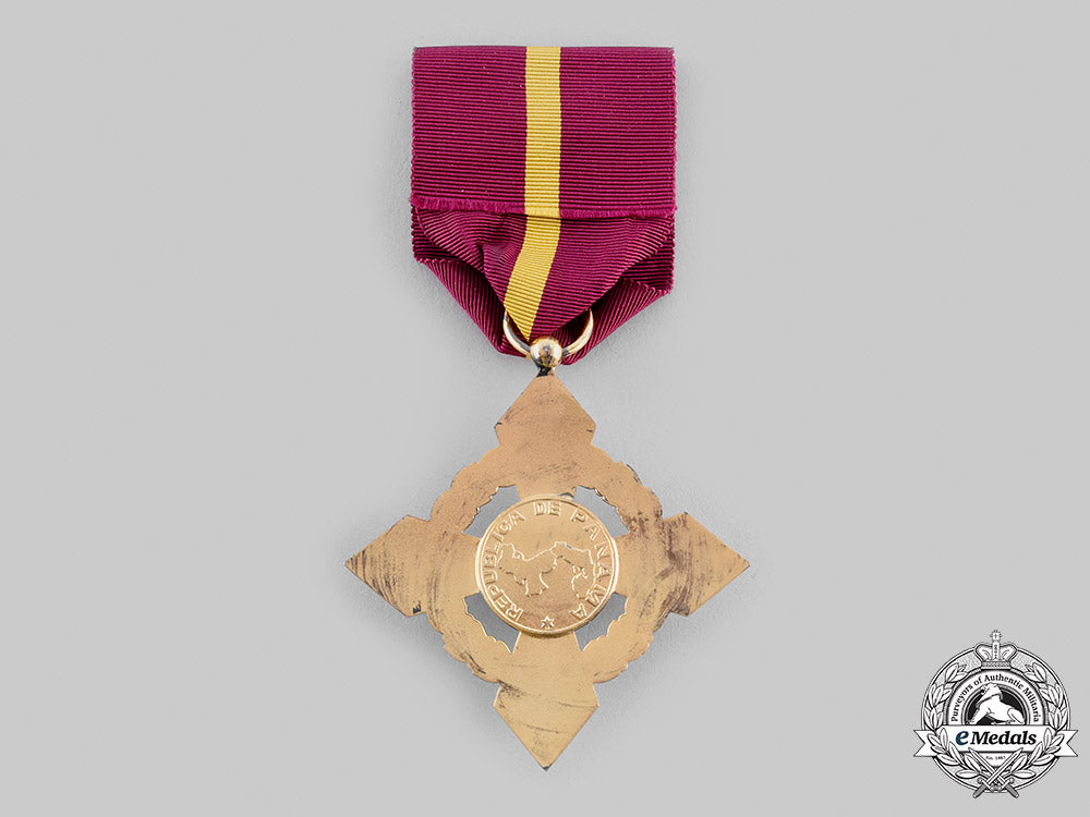 panama,_republic._an_order_of_vasco_nuñez_de_balboa,_commander,_by_c._f._zimmermann,_c.1950_m19_23474
