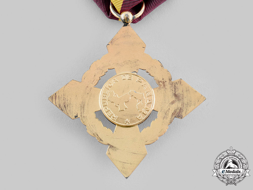 panama,_republic._an_order_of_vasco_nuñez_de_balboa,_commander,_by_c._f._zimmermann,_c.1950_m19_23476