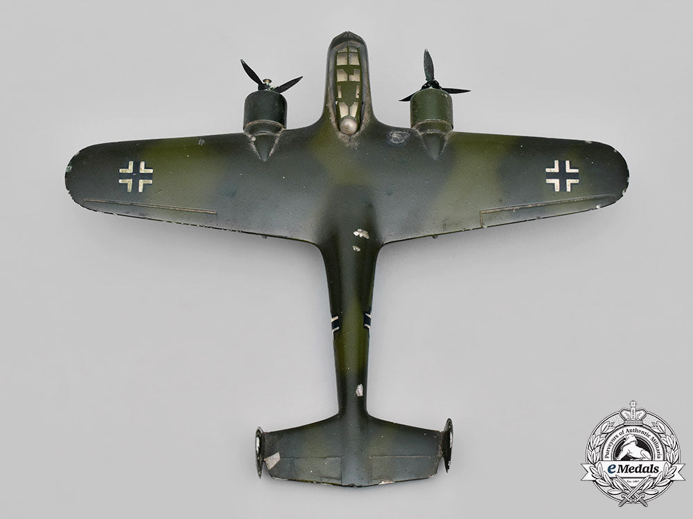 germany,_luftwaffe._a_do17_bomber_model_m19_2353_1_1_1