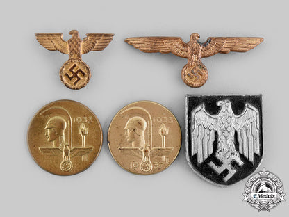 germany,_third_reich._a_lot_of_cap_insignia._m19_23624_1