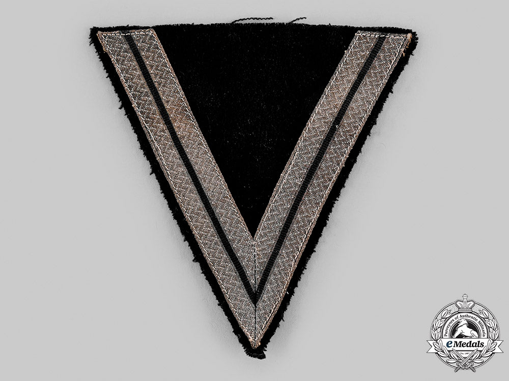 germany,_ss._a_ss-_rottenführer_greatcoat_rank_chevron_m19_23658_1