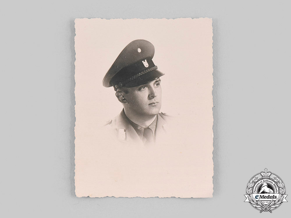 croatia,_independent_state._an_order_of_the_german_eagle_with_document_to_ustasha_officer_nikola_rajkovic1942_m19_23800