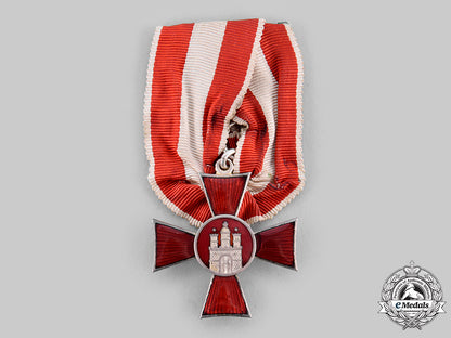 hamburg,_free_city._a_lot_of_medals&_insignia_m19_23891