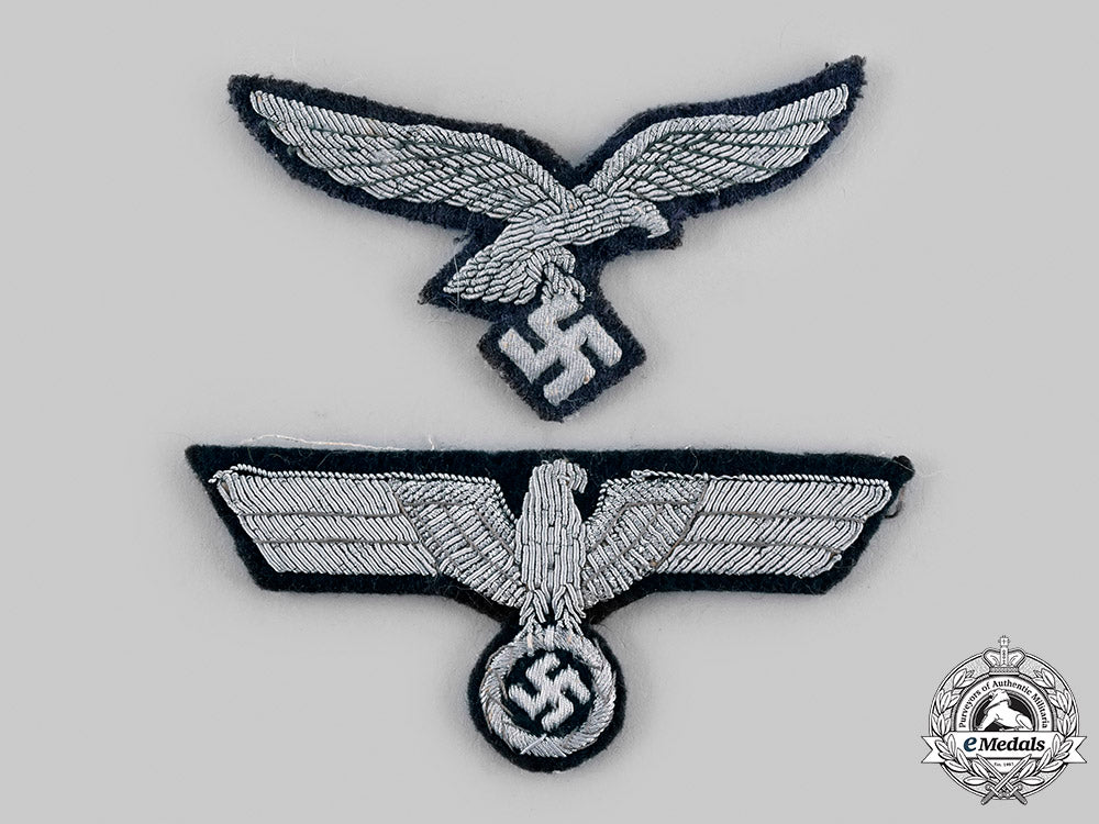 germany,_wehrmacht._a_pair_of_officer_eagle_insignia_m19_24021
