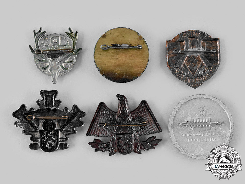 germany,_third_reich._a_mixed_lot_of_badges_m19_24459_1