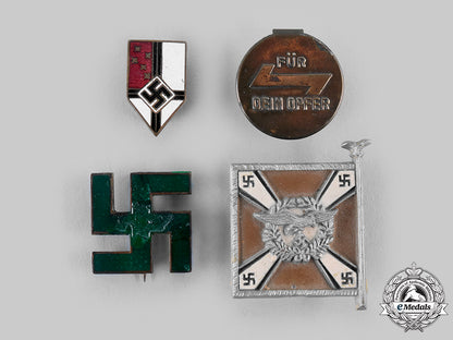 germany,_third_reich._a_lot_of_badges&_membership_insignia_m19_24470_1