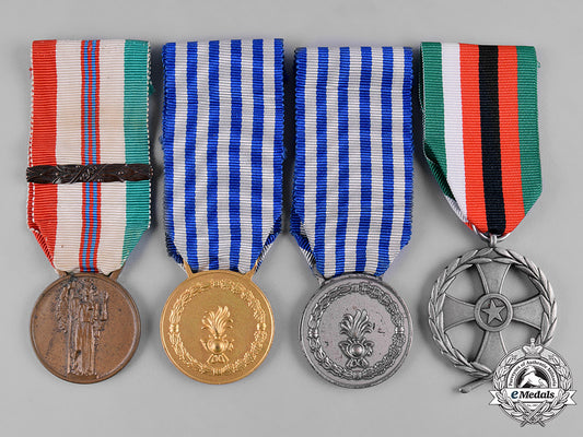 italy,_republic._a_lot_of_four_medals&_awards_m19_2449_1