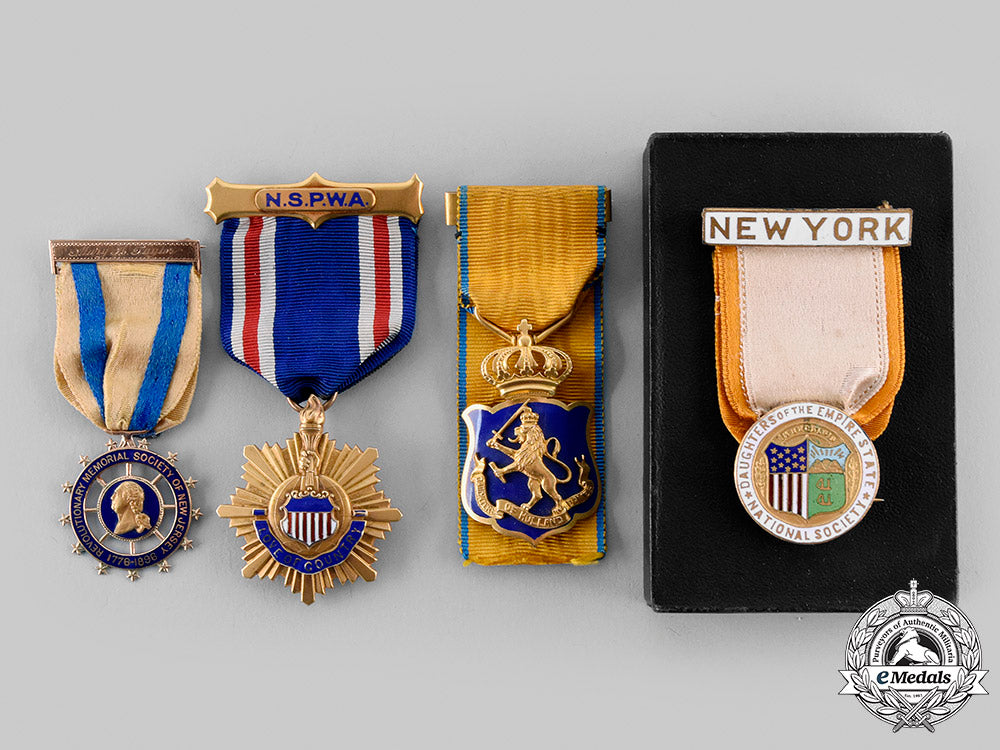 united_states._four_membership_badges_attributed_to_mary_a._taylor_c.1900_m19_24708_1_1