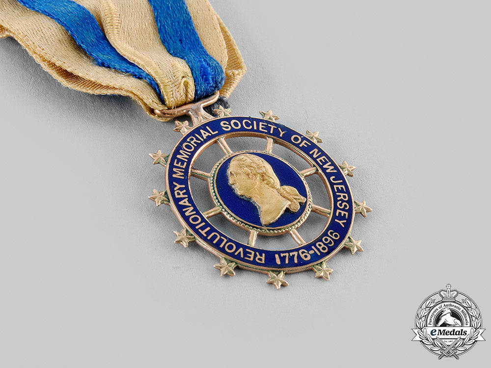 united_states._four_membership_badges_attributed_to_mary_a._taylor_c.1900_m19_24715_1_1