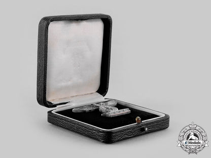 germany,_wehrmacht._a_clasp_to_the1939_iron_cross_i_class,_type_i,_with_case_m19_24866_1