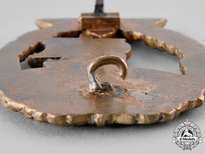 germany,_kriegsmarine._an_auxiliary_cruiser_badge,_by_c._e._juncker_m19_24910