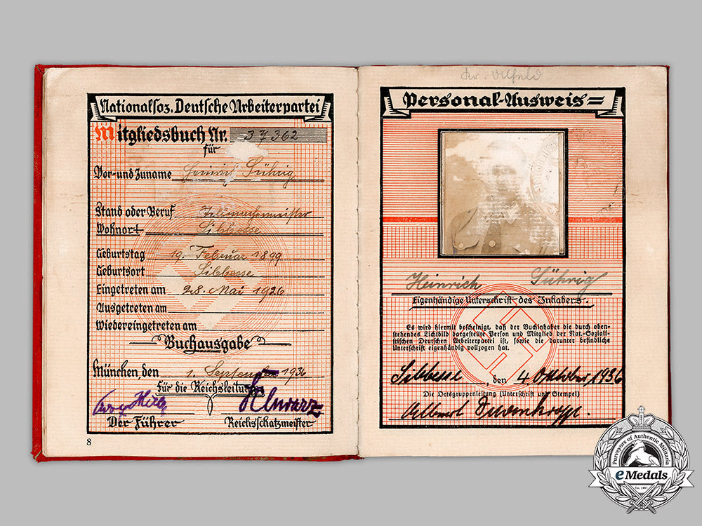 germany,_nsdap._a_golden_party_badge_document&_membership_book,1936_m19_2508