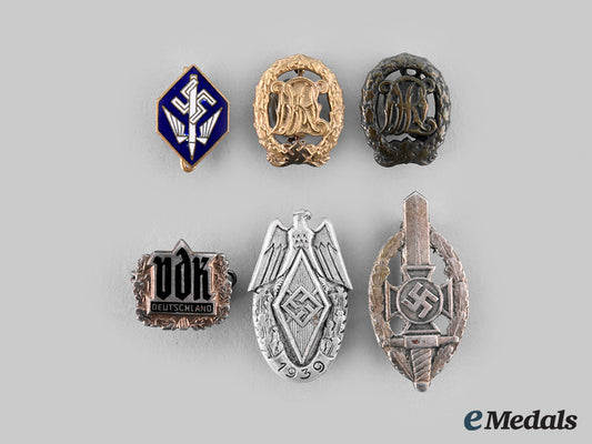 germany,_third_reich._a_lot_of_lapel_membership_badges_m19_25157_1_1