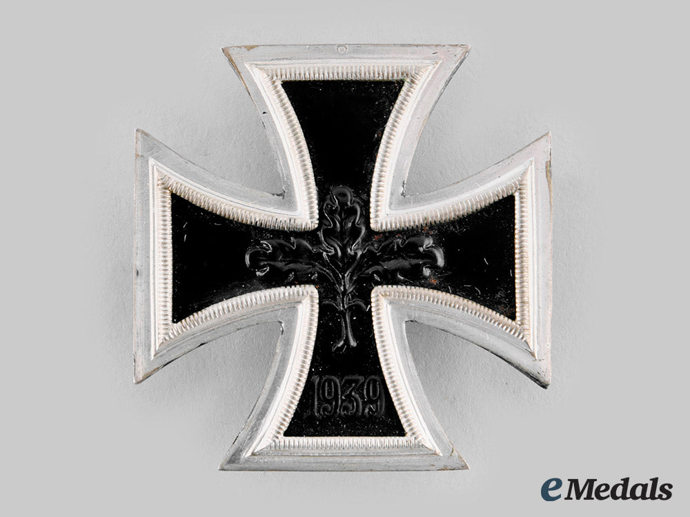 germany,_federal_republic._a1939_iron_cross_i_class,_with_case,1957_version_m19_25305_1