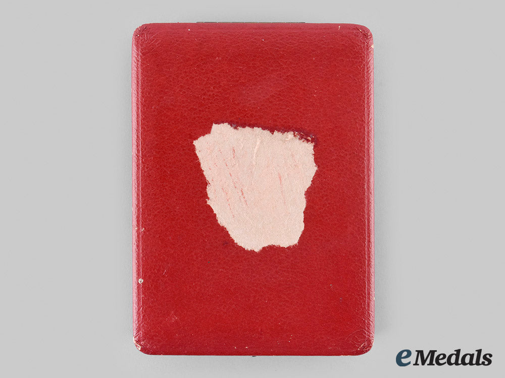 germany,_nsdap._a_set_of_golden_party_badges_belonging_to_ss-_obergruppenführer_arthur_seyss-_inquart,_with_case,_by_deschler&_sohn_m19_25499_1_1_1_1