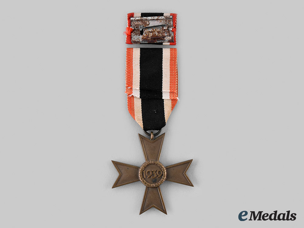 germany,_nsdap._a_lot_of_medals_and_insignia_of_arthur_seyß-_inquart_m19_25541_1
