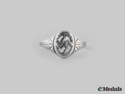 germany,_nsdap._a_lot_of_patriotic_jewelry&_case_belonging_to_gertrud_seyß-_inquart(_b._maschka)_m19_25673_1