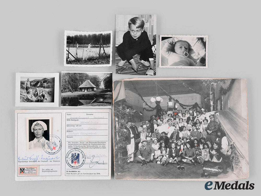 germany,_nsdap._a_lot_of_documents_belonging_to_the_seyß-_inquart_family,_c.1945_m19_25720