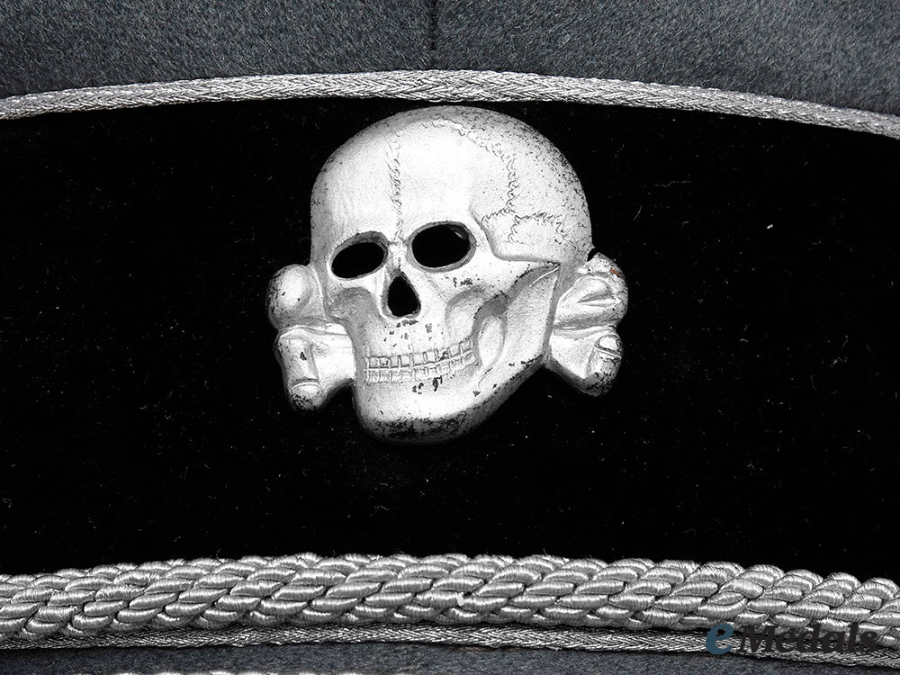 germany,_ss._the_visor_cap_of_ss-_obergruppenführer_and_reichskommissar_arthur_seyss-_inquart,_with_presentation_case_m19_25728