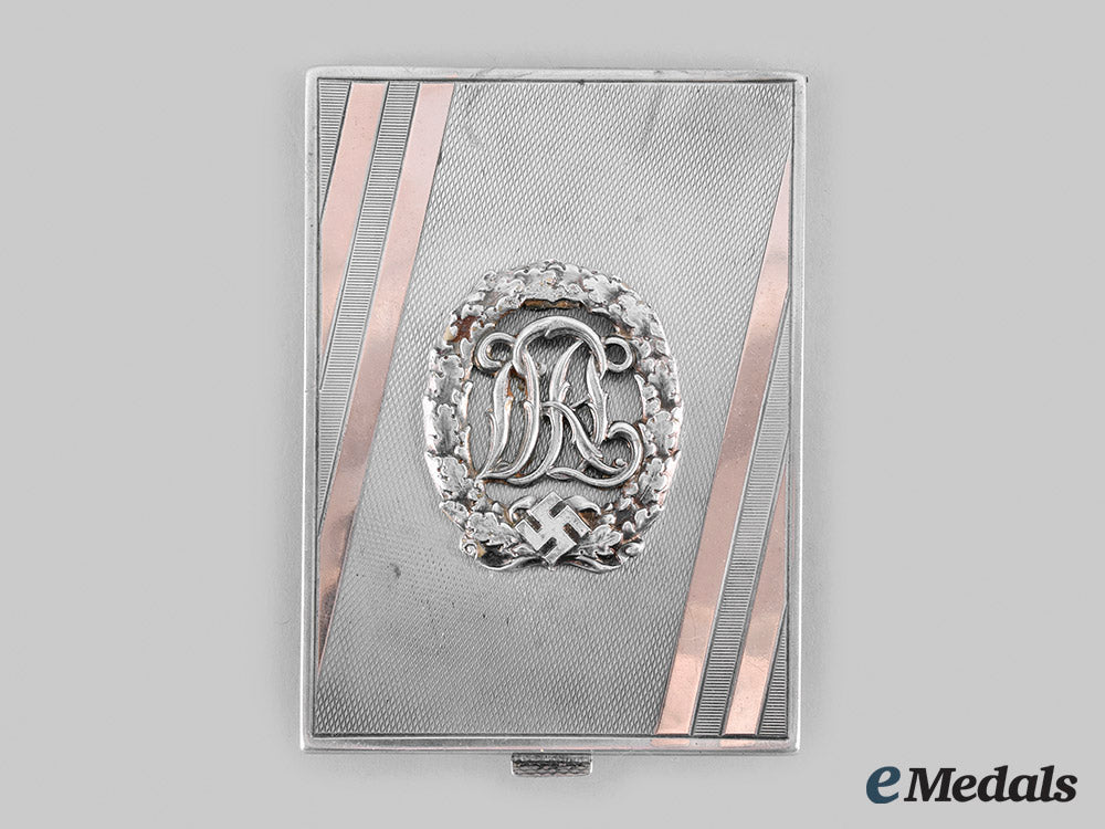 germany,_drl._a_fine_cigarette_case_with_gold_detailing&_dedicated_m19_25920