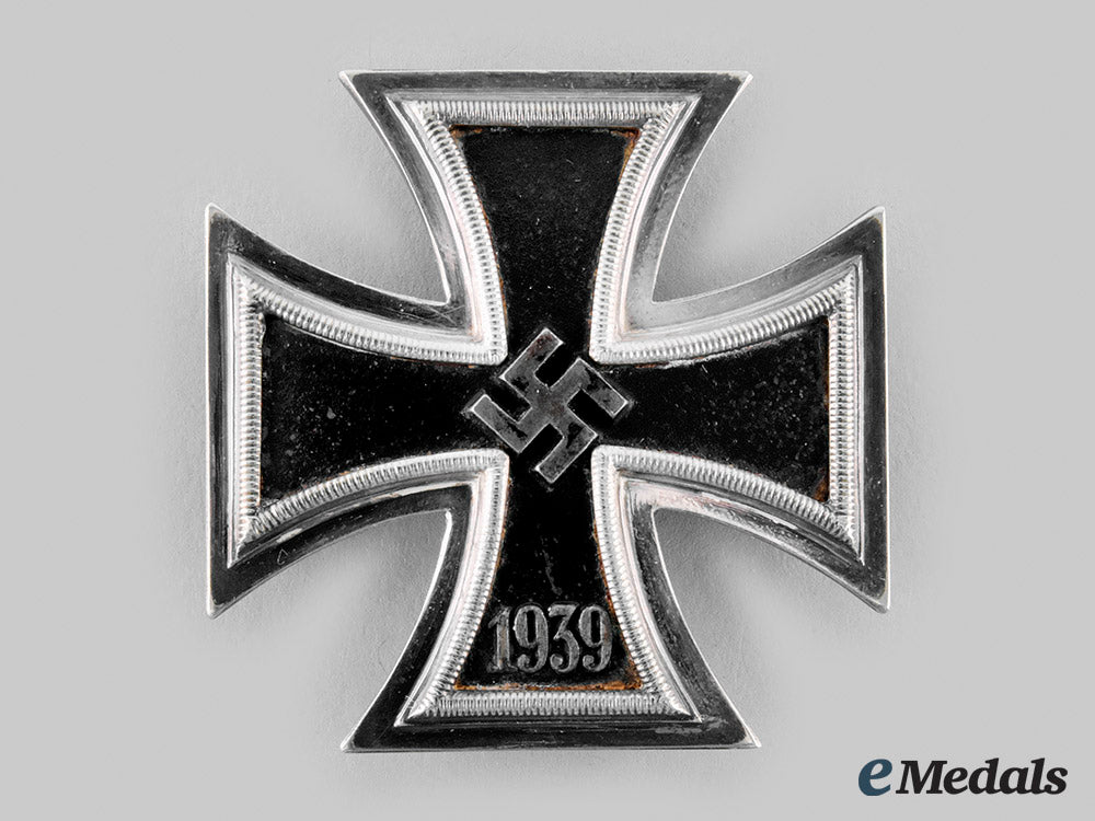 germany,_heer._the_awards_and_documents_of_gefreiter_edmund_krause,_grenadier-_regiment9_m19_25988