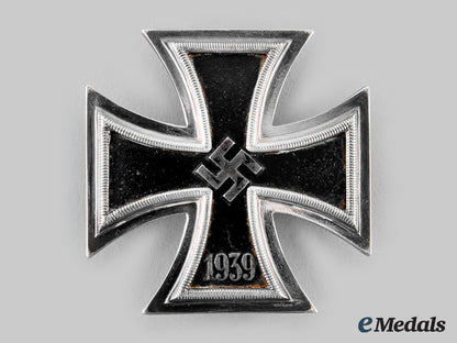 germany,_heer._the_awards_and_documents_of_gefreiter_edmund_krause,_grenadier-_regiment9_m19_25988