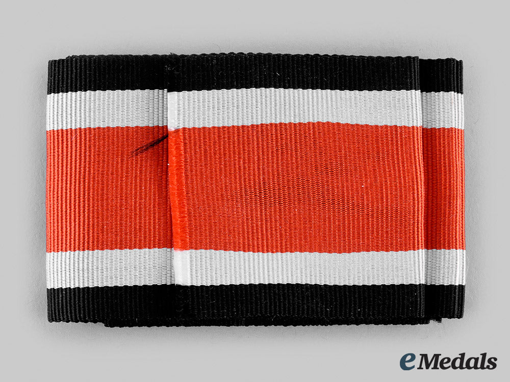 germany,_wehrmacht._a_neck_ribbon_for_a_knight’s_cross_of_the_iron_cross_m19_26001
