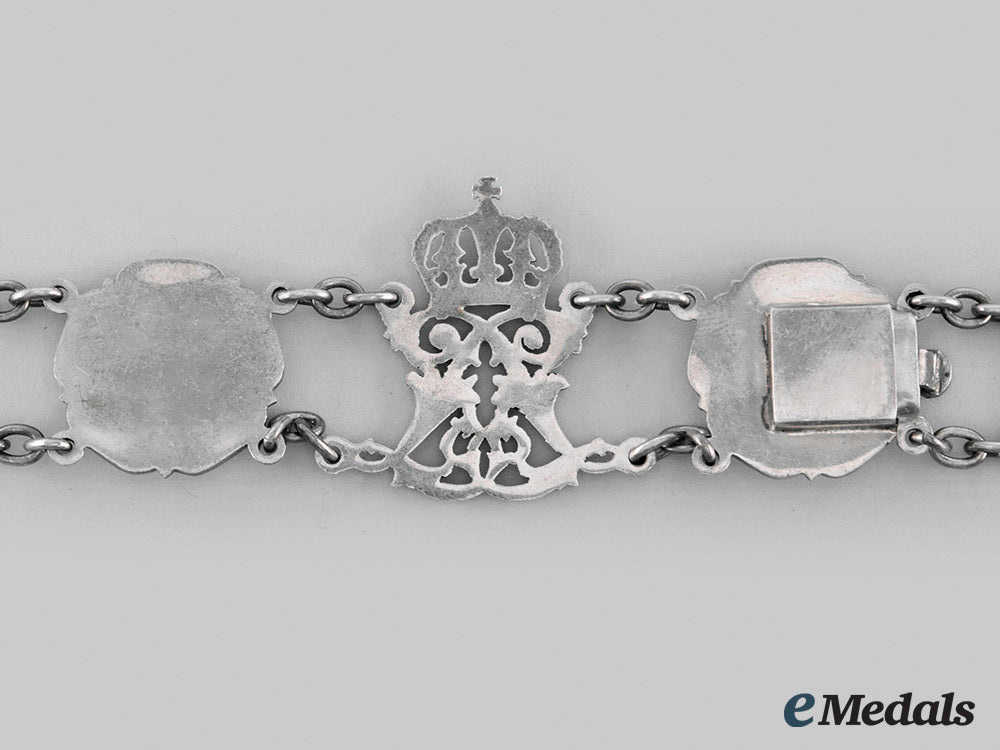 schaumburg-_lippe,_principality._a_silver_chain_of_the_leopold_order,_private_issue_m19_26066_1