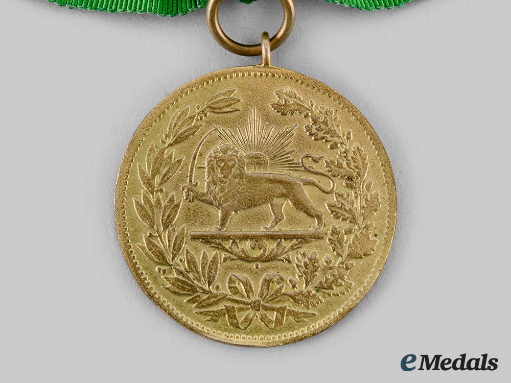 iran,_pahlavi_empire._a_medal_for_bravery(_military_valour),_type_iii,_i_class,_c.1892_m19_26304_2
